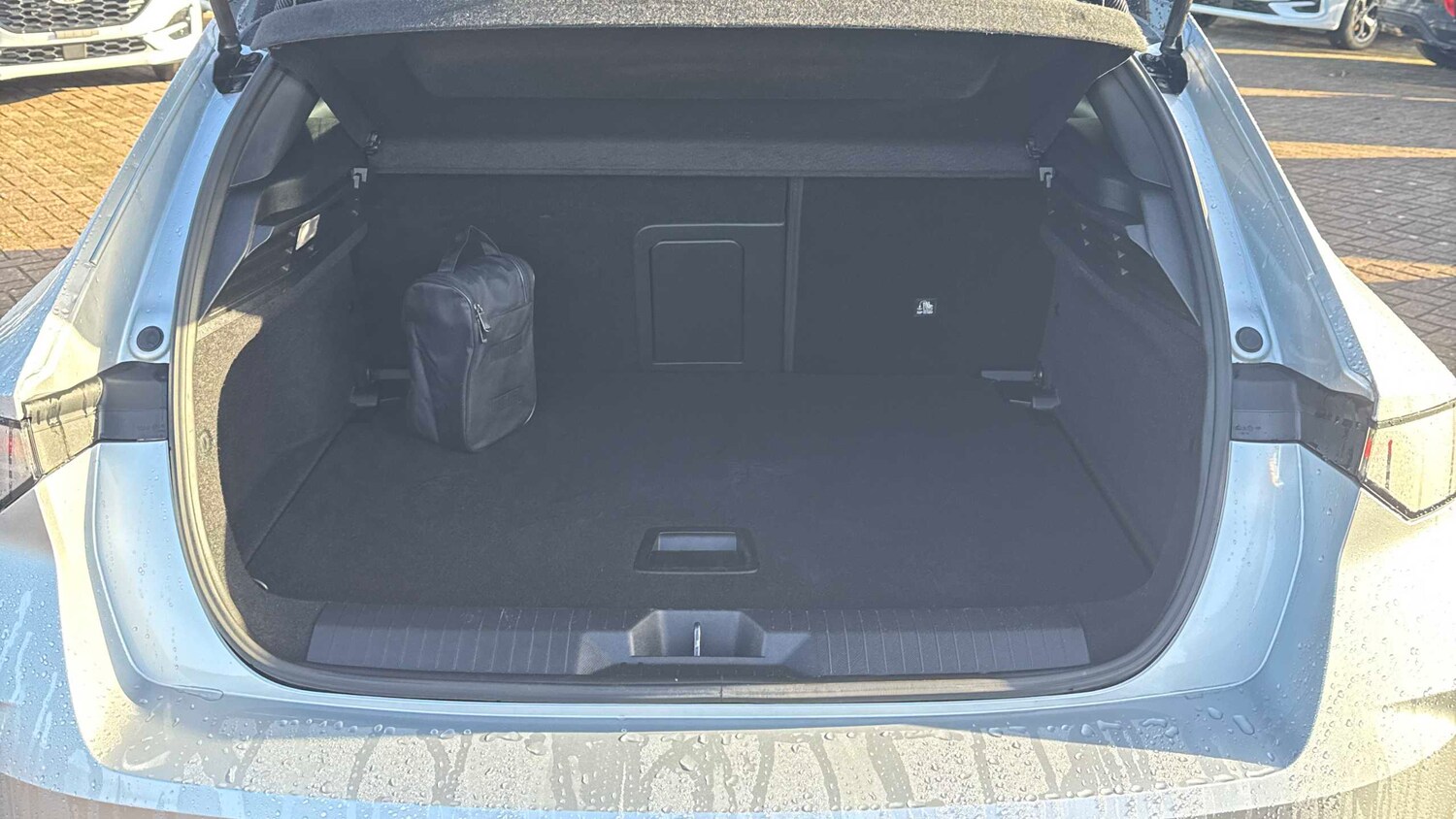 Used Vauxhall Astra 2024 for sale - 77194588: Photo 14