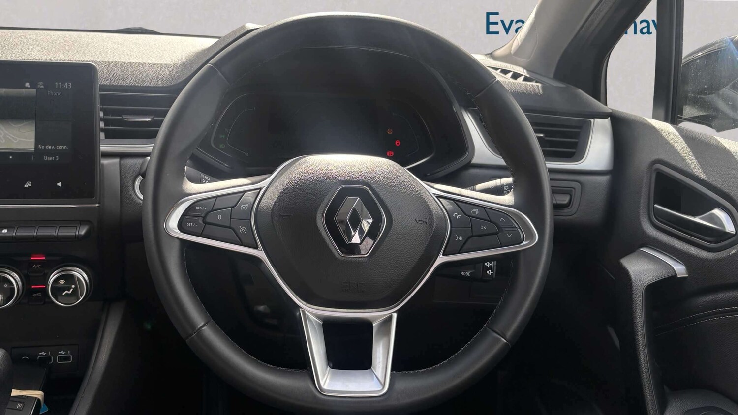 Used Renault Captur 2024 for sale - 78052245: Photo 7