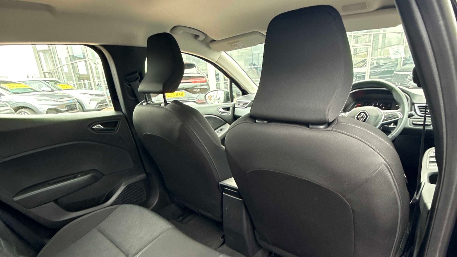 Used Renault Clio 2023 for sale - 77996130: Photo 13