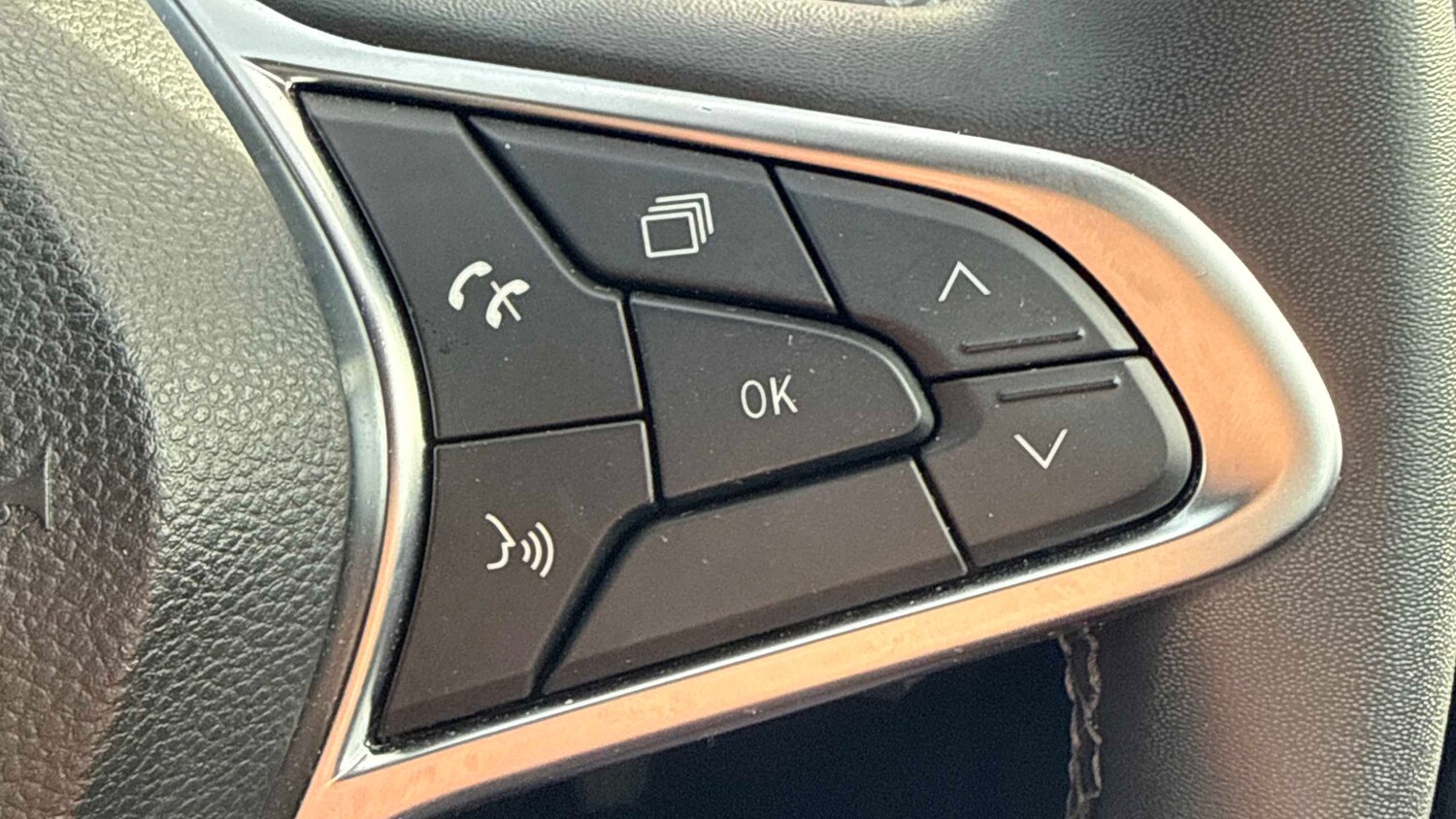 Used Renault Clio 2023 for sale - 77996130: Photo 19