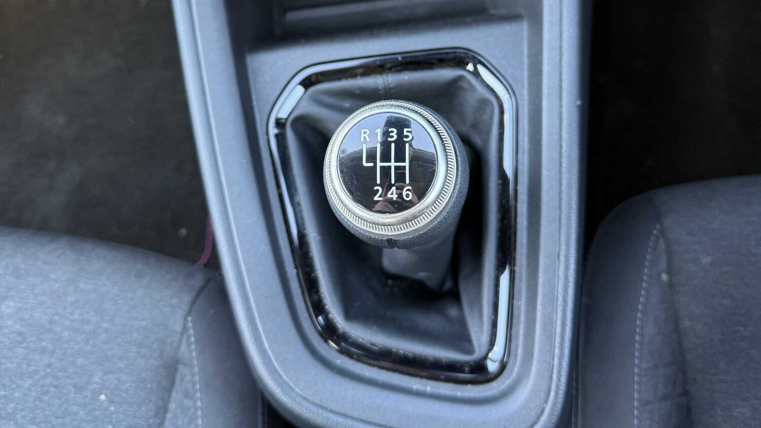 Used Renault Clio 2023 for sale - 77996130: Photo 25