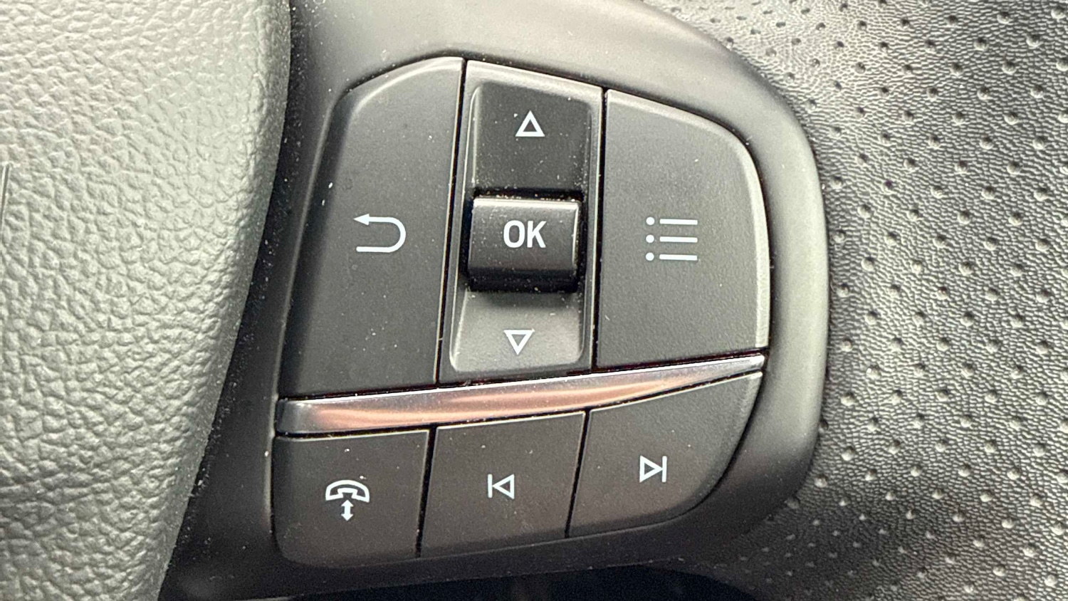 Used Ford Kuga 2025 for sale - 77787216: Photo 17