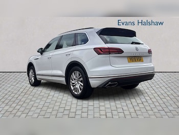 Used Volkswagen Touareg 2019 for sale - 78433020: Photo