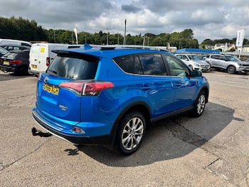 Used Toyota RAV4 2016 for sale - 79667579: Photo