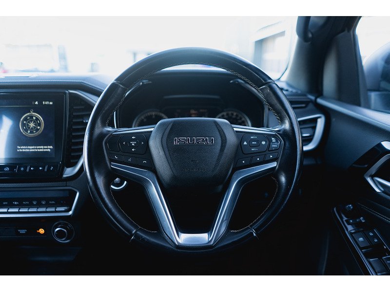 Used Isuzu D-Max 2023 for sale - 76884437: Photo 32