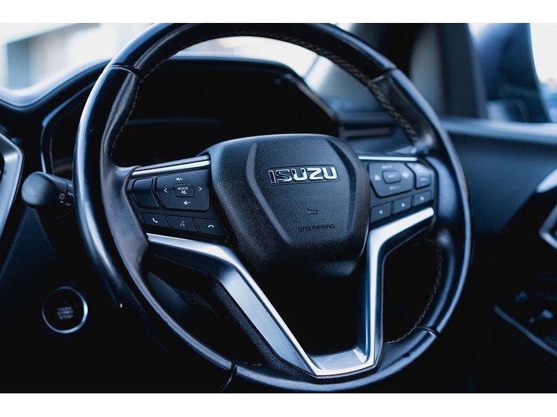 Used Isuzu D-Max 2023 for sale - 76884437: Photo 36