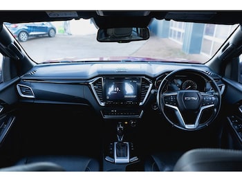 Used Isuzu D-Max 2023 for sale - 76884437: Photo