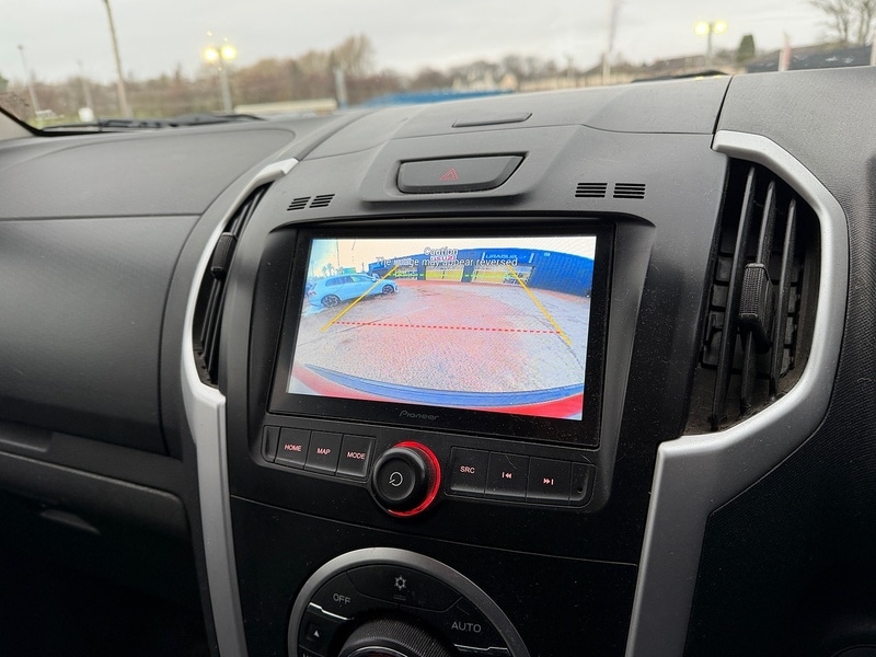 Used Isuzu D-Max 2017 for sale - 76910709: Photo 16