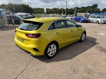 Used Kia Ceed 2023 for sale - 79654001: Photo