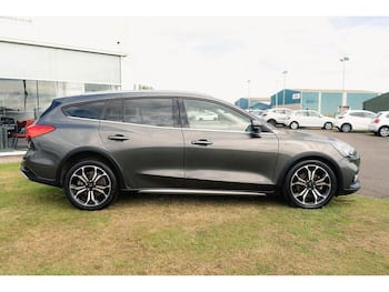 Used Ford Focus 2020 for sale - 79800890: Photo