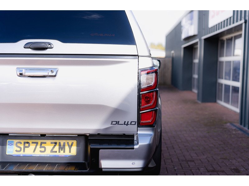 Used Isuzu D-Max 2025 for sale - 76884428: Photo 13