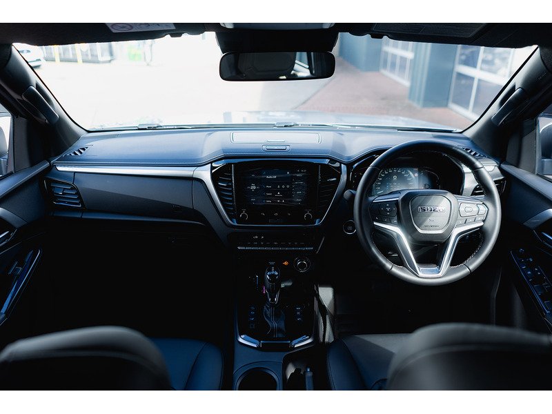 Used Isuzu D-Max 2025 for sale - 76884428: Photo 2