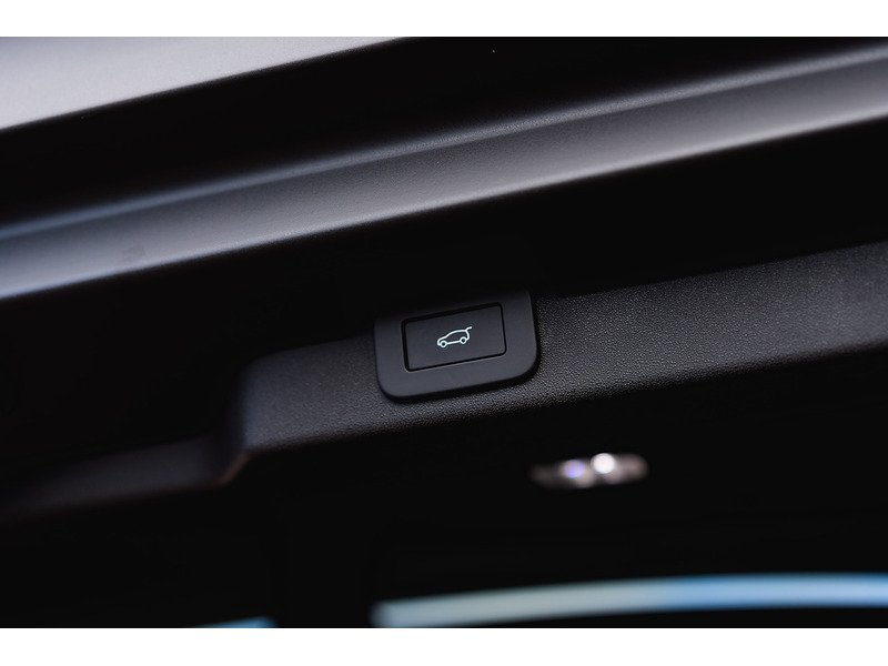 Used Land Rover Discovery 2023 for sale - 76884484: Photo 24