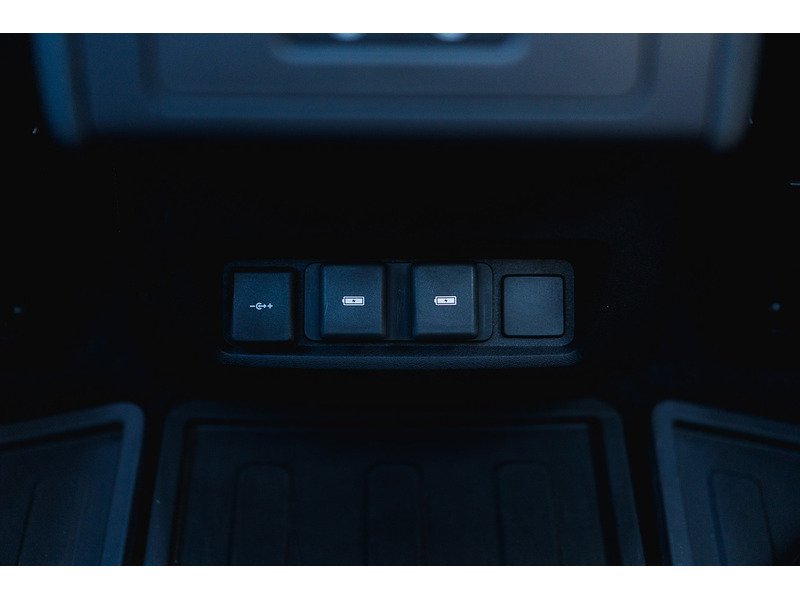 Used Land Rover Discovery 2023 for sale - 76884484: Photo 43