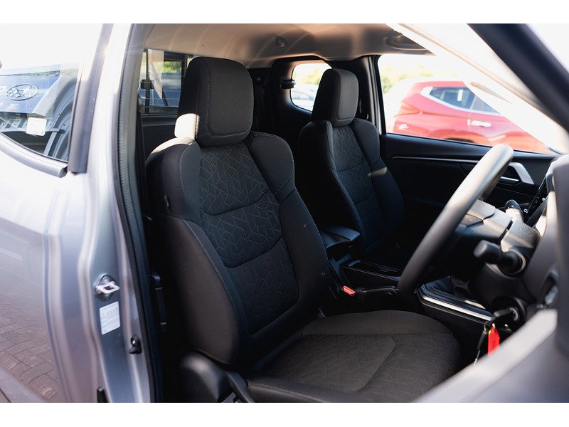 Used Isuzu D-Max 2025 for sale - 76884446: Photo 2