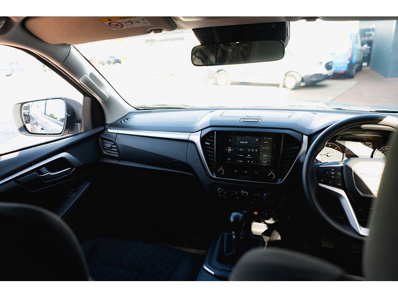 Used Isuzu D-Max 2025 for sale - 76884446: Photo 29