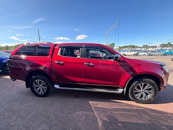 Used Isuzu D-Max 2025 for sale - 79530993: Photo
