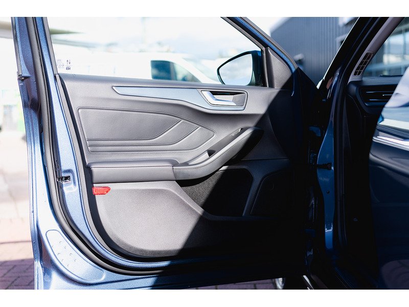 Used Ford Focus 2022 for sale - 76884438: Photo 27