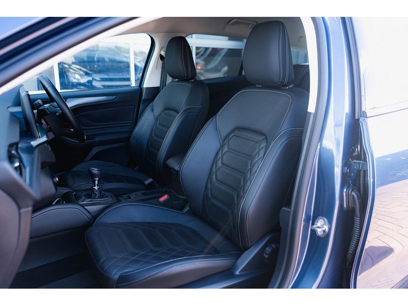 Used Ford Focus 2022 for sale - 76884438: Photo 30