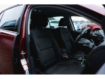 Used Volkswagen Golf 2019 for sale - 77282338: Photo