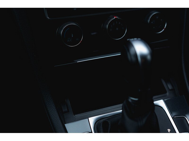 Used Volkswagen Golf 2019 for sale - 77282338: Photo 34