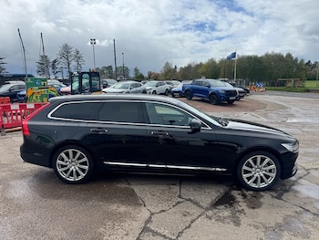 Used Volvo V90 2020 for sale - 78570716: Photo