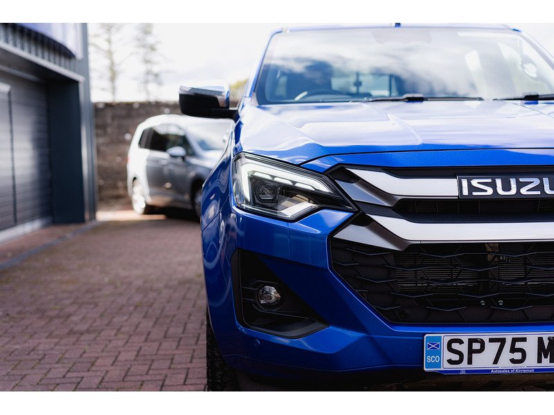 Used Isuzu D-Max 2025 for sale - 76884429: Photo 11