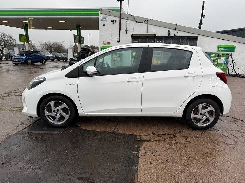 Used Toyota Yaris 2015 for sale - 77521677: Photo 6