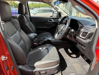 Used Isuzu D-Max 2023 for sale - 79385521: Photo
