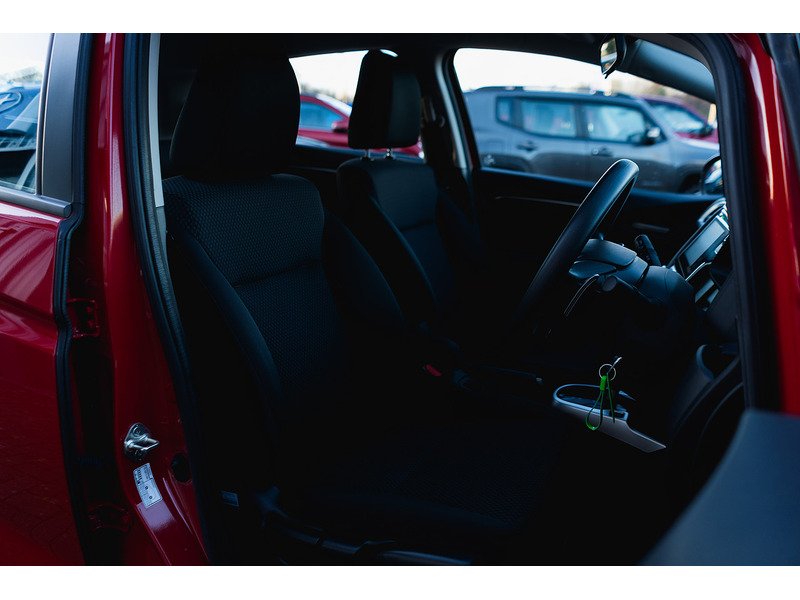 Used Honda Jazz 2019 for sale - 76884495: Photo 2