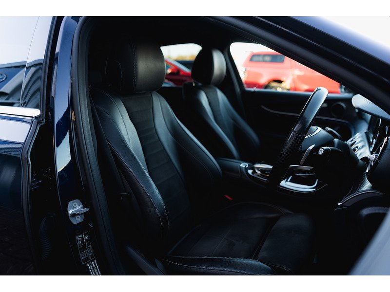 Used Mercedes-Benz E Class 2017 for sale - 76884488: Photo 2