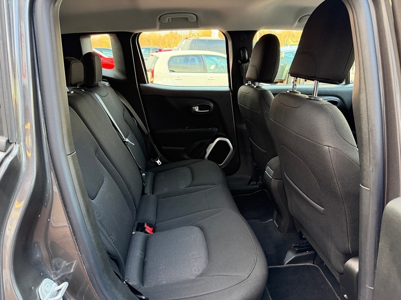 Used Jeep Renegade 2016 for sale - 76932152: Photo 26