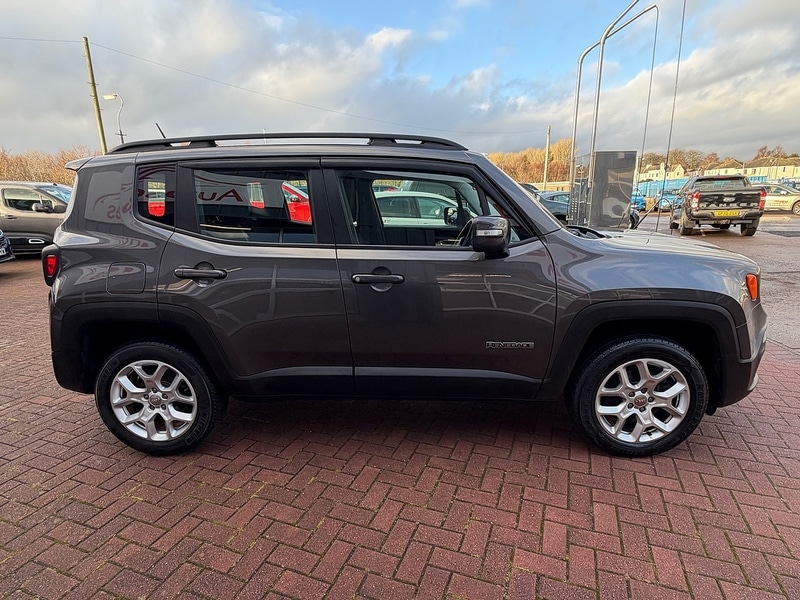 Used Jeep Renegade 2016 for sale - 76932152: Photo 6