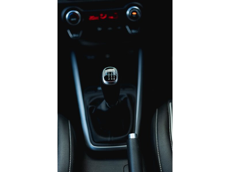 Used Kia Stonic 2022 for sale - 77365255: Photo 32