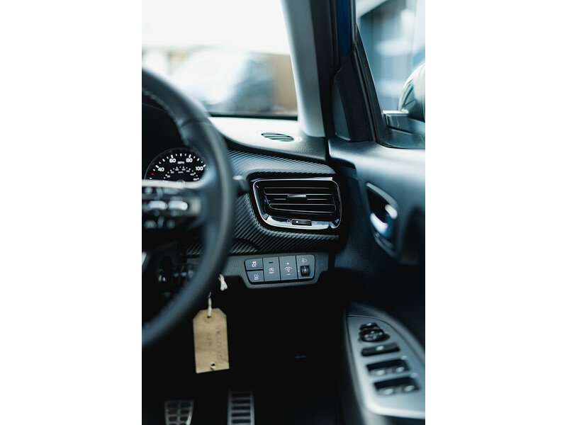 Used Kia Stonic 2022 for sale - 77365255: Photo 37