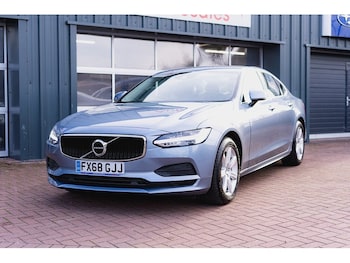 2018 - 2.0 D4 Momentum 4dr Geartronic