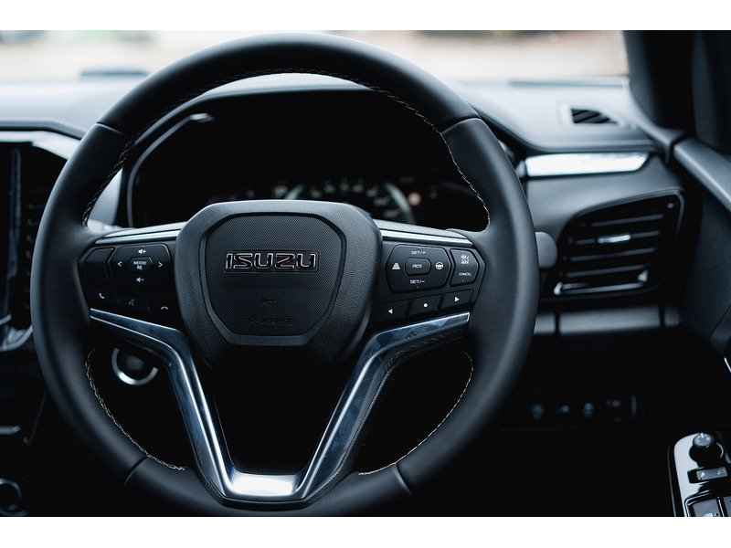 Used Isuzu D-Max for sale - 77080652: Photo 38