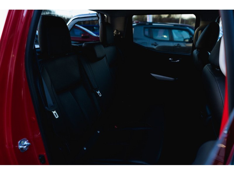 Used Nissan Navara 2019 for sale - 76884492: Photo 27