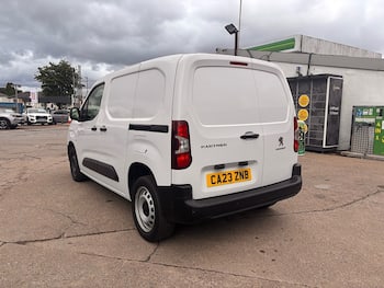 Used Peugeot Partner 2023 for sale - 79630097: Photo