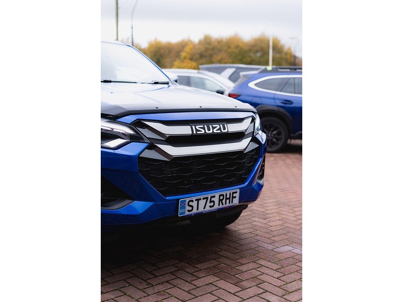 Used Isuzu D-Max 2025 for sale - 76884479: Photo 12