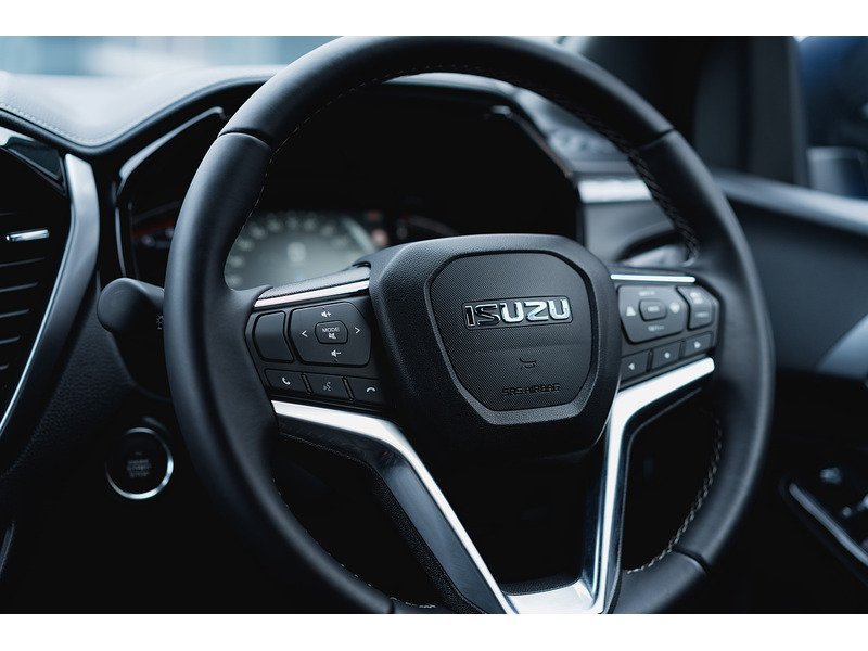 Used Isuzu D-Max 2025 for sale - 76884479: Photo 36