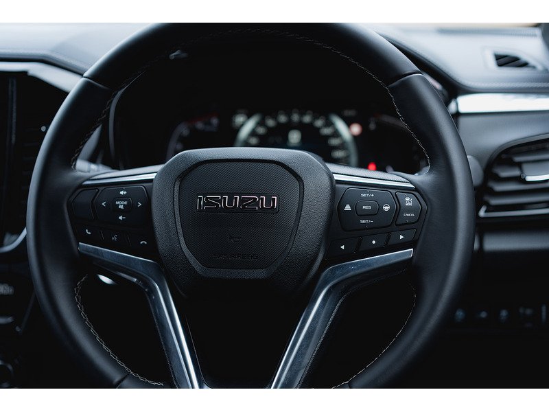 Used Isuzu D-Max 2025 for sale - 76884479: Photo 39