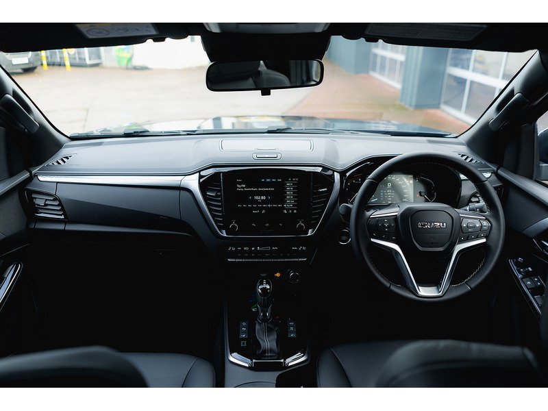 Used Isuzu D-Max 2025 for sale - 76884487: Photo 3