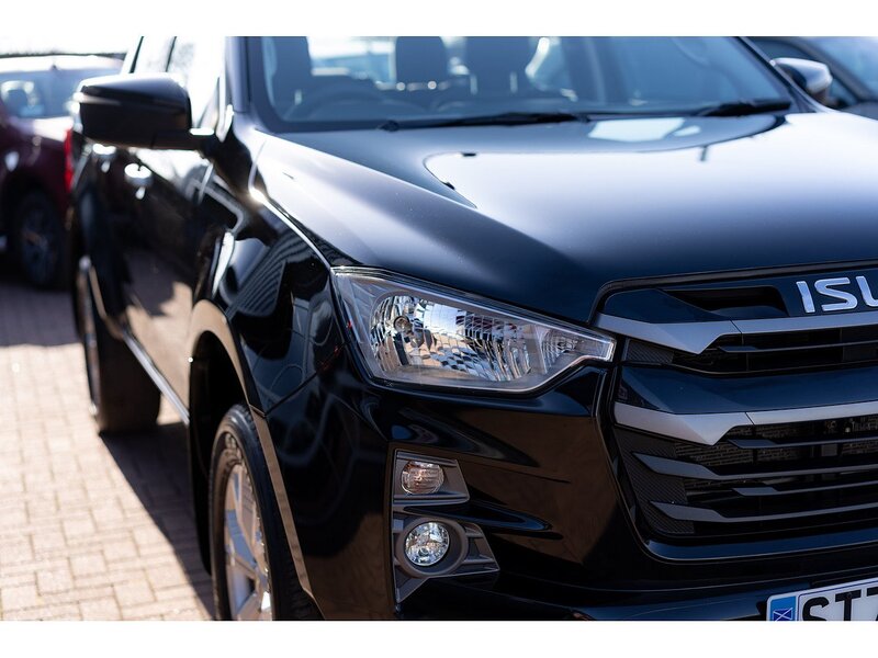 Used Isuzu D-Max 2023 for sale - 76825779: Photo 12