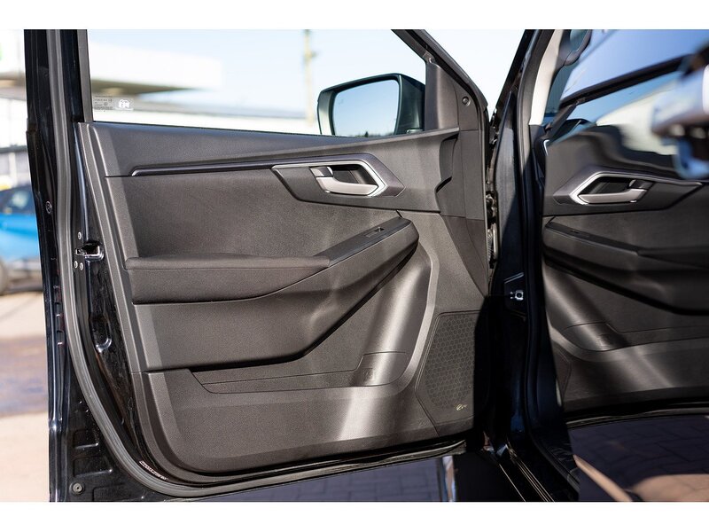 Used Isuzu D-Max 2023 for sale - 76825779: Photo 26