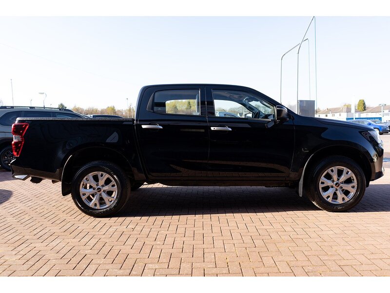 Used Isuzu D-Max 2023 for sale - 76825779: Photo 9