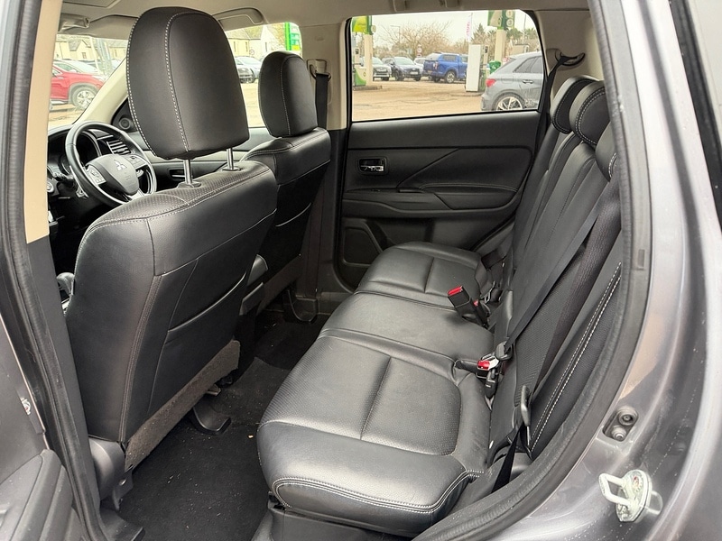 Used Mitsubishi Outlander 2018 for sale - 76906048: Photo 12