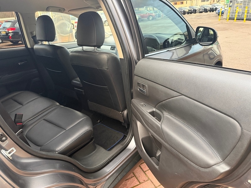 Used Mitsubishi Outlander 2018 for sale - 76906048: Photo 29