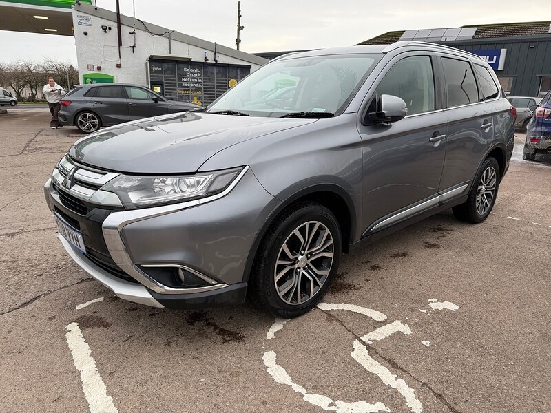 Used Mitsubishi Outlander 2018 for sale - 76906048: Photo 8