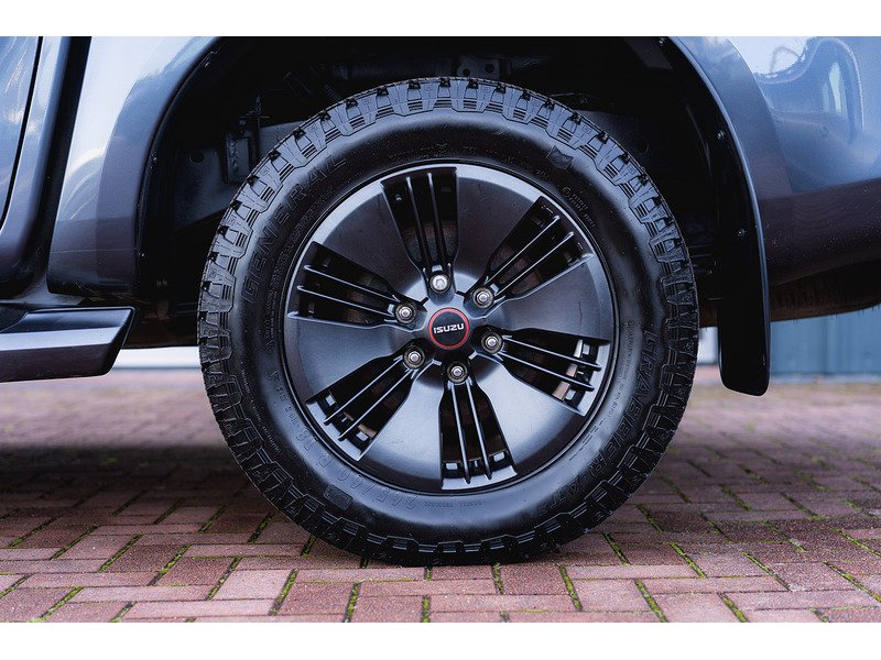 Used Isuzu D-Max 2023 for sale - 76884468: Photo 25